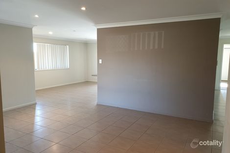 Property photo of 7 Sugars Place Bundamba QLD 4304