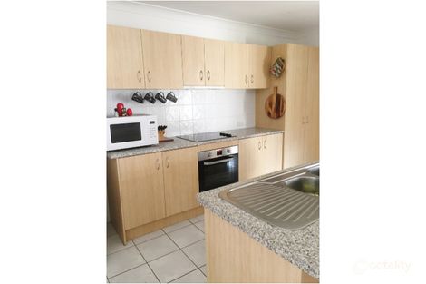 Property photo of 11 Pinewood Street Wynnum West QLD 4178