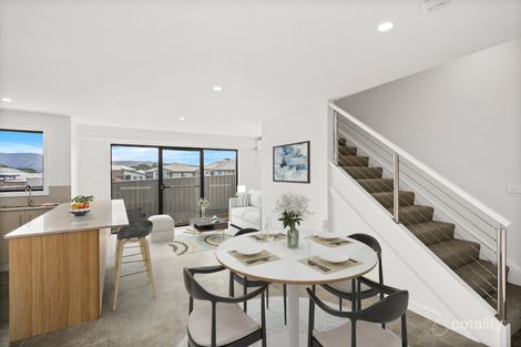 Property photo of 5/18-20 Upland Chase Albion Park NSW 2527