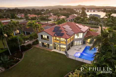 3166 Riverleigh Dr, Hope Island, QLD 4212