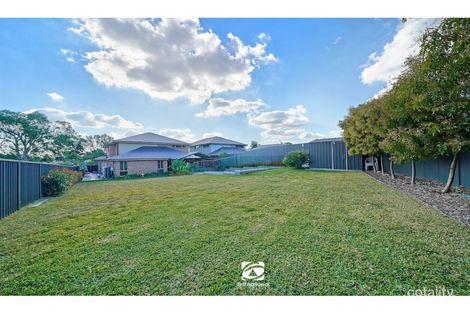 Property photo of 4 Oakbank Place Currans Hill NSW 2567