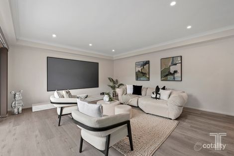 Property photo of 1/16 Surbiton Court Carindale QLD 4152