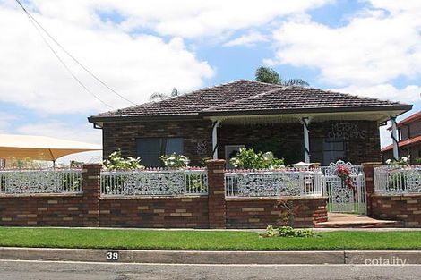 39 Leopold St, Croydon Park, NSW 2133