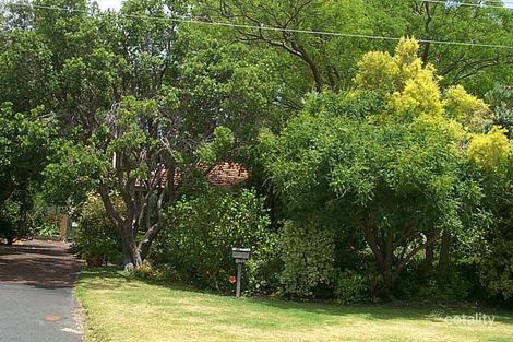 31 Tarrawan Rd, Armadale, WA 6112