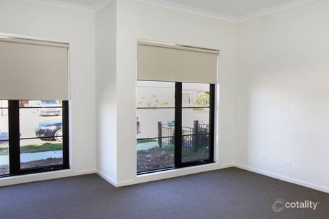 Property photo of 57 Eagleridge Promenade Tarneit VIC 3029