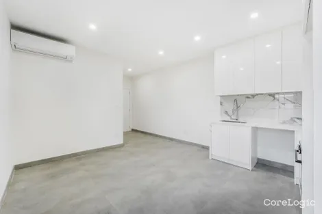 Property photo of 20 Pacific Palms Circuit Hoxton Park NSW 2171