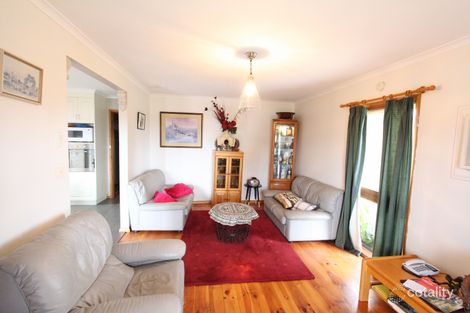 Property photo of 14 Wallan Street Long Gully VIC 3550