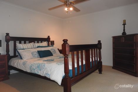 Property photo of 4 Grevillia Court Sale VIC 3850