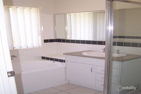 Property photo of 61 Rachel Drive Crestmead QLD 4132