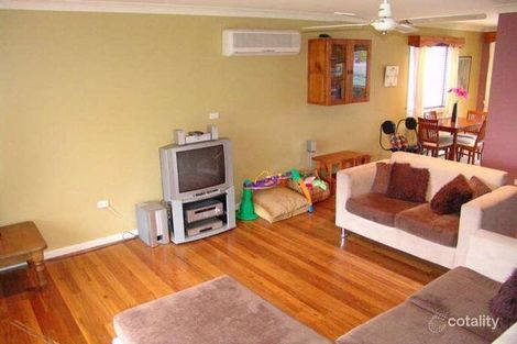 Property photo of 38 Swan Street Kanwal NSW 2259