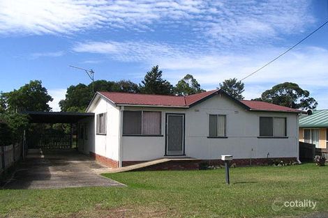 2 Celia Pde, Shoalhaven Heads, NSW 2535