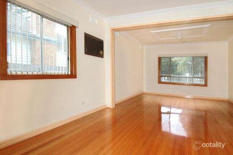 Property photo of 39 Oberon Avenue St Albans VIC 3021