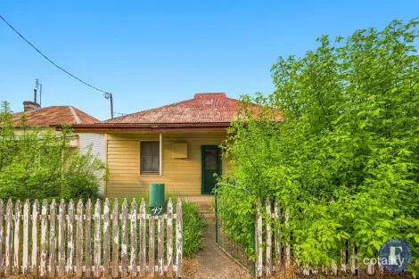49 Albury St, Harden, NSW 2587