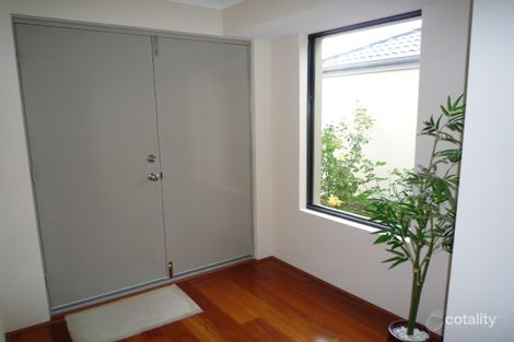 Property photo of 3/6 Granville Way Willetton WA 6155