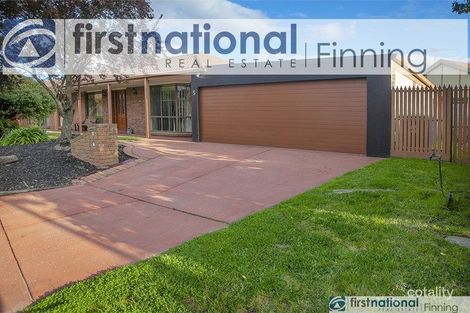 Property photo of 5 Bamboo Court Cranbourne North VIC 3977