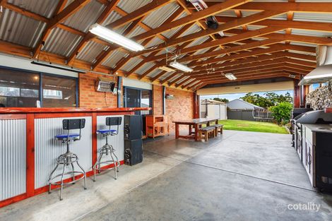 Property photo of 3 Hatfield Drive Drouin VIC 3818