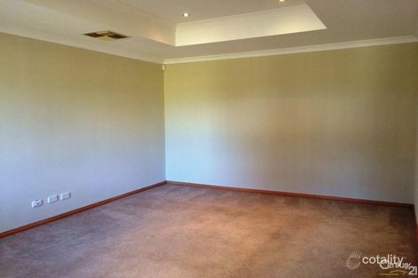 Property photo of 3 Adela Bend Lakelands WA 6180