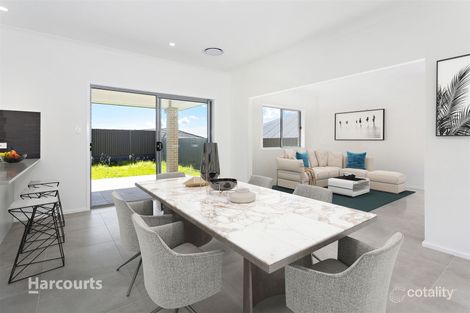 Property photo of 22 Brotheridge Avenue Calderwood NSW 2527
