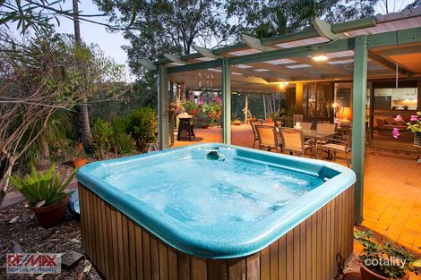 22 Montego Ct, Eatons Hill, QLD 4037