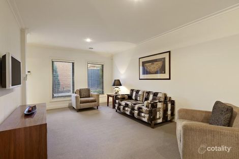 Property photo of 2/7 Franklin Road Doncaster East VIC 3109