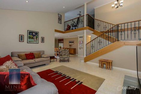 66 Welwyn Ave, Manning, WA 6152