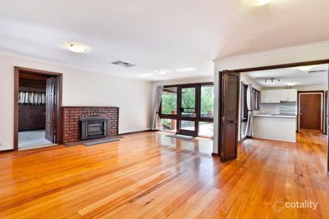 Property photo of 7 Woodland Grove Montmorency VIC 3094