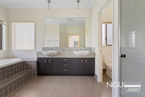 Property photo of 29 President Circle Karalee QLD 4306