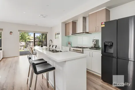 Property photo of 17 Callery Pear Street Greenvale VIC 3059