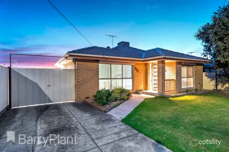 Property photo of 33 Clarke Avenue St Albans VIC 3021