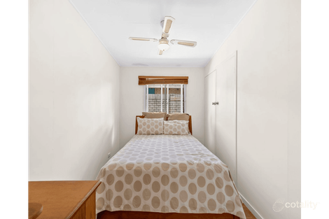 Property photo of 68 Kenmore Road Kenmore QLD 4069