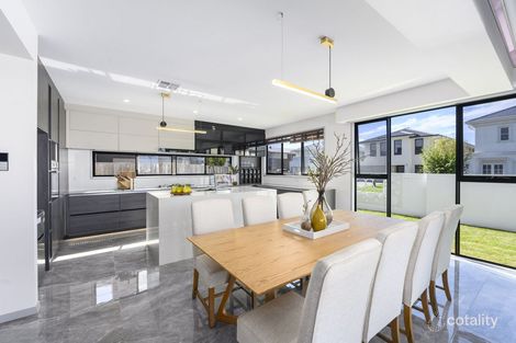 Property photo of 56 North View Street Hope Island QLD 4212