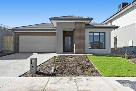 83 Largo Cct, Junction Village, VIC 3977