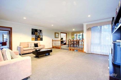 Property photo of 10 Fernlea Crescent Doncaster East VIC 3109