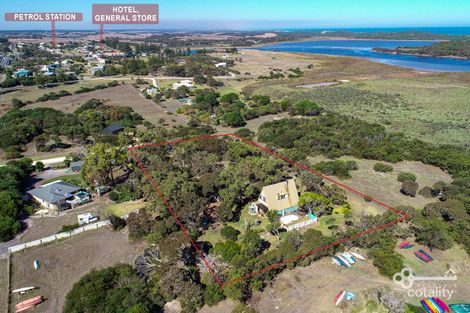 26 Black Swan Rd, Nelson, VIC 3292