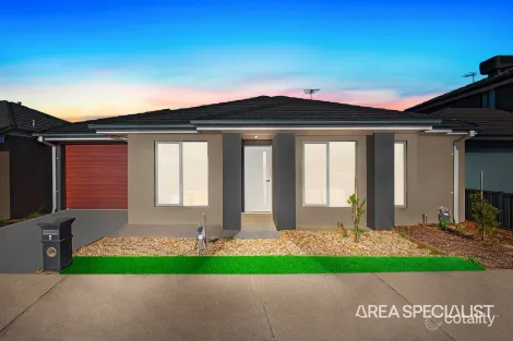 Property photo of 4 Adelong Boulevard Cobblebank VIC 3338