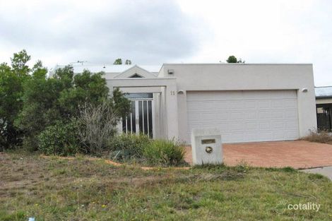 11 Beckwith Ct, Taylors Lakes, VIC 3038