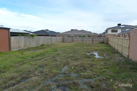 Property photo of 16 Keshava Grove Dandenong VIC 3175