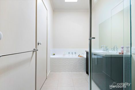 Property photo of 8/120 Ahern Road Pakenham VIC 3810