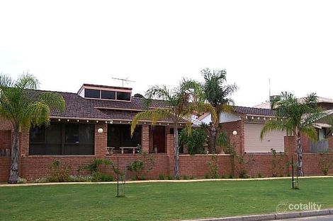 31 Gillett Dr, Kardinya, WA 6163