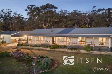 149 Myrtle Creek Rd, Axe Creek, VIC 3551