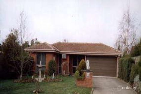 2 Fern Ct, Woodend, VIC 3442