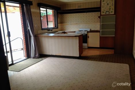 Property photo of 44 Hickford Parade Warrnambool VIC 3280
