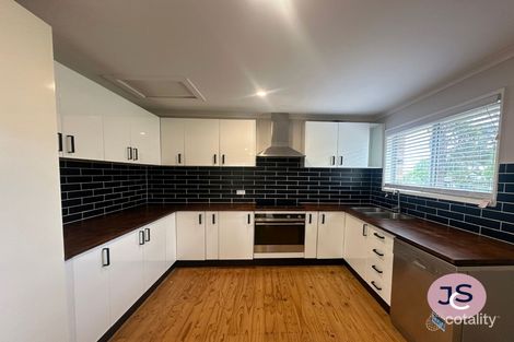 Property photo of 24 Quigley Road Bolton Point NSW 2283