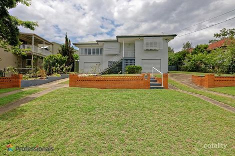 Property photo of 32 Meridian Street Coorparoo QLD 4151