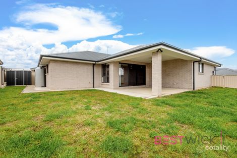 Property photo of 22 Cain Drive Kelso NSW 2795