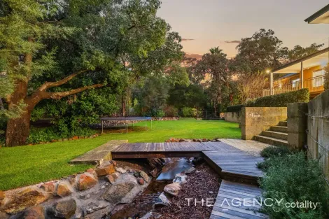 Property photo of 22 Pittersen Road Darlington WA 6070