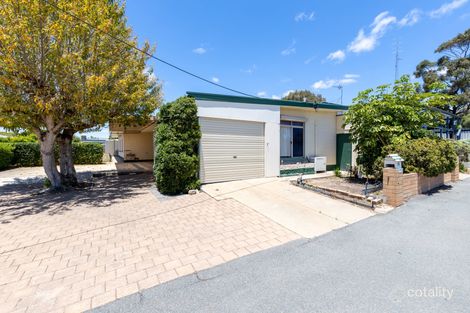 12 Spencer Hwy, Port Broughton, SA 5522