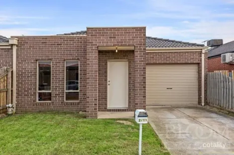 2/11 Swinburne Ct, Truganina, VIC 3029