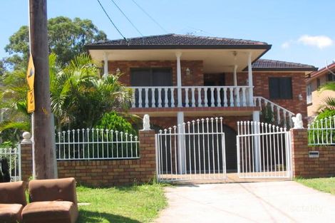 14 Morven St, Old Guildford, NSW 2161