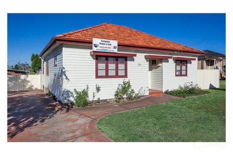 Property photo of 211 Blacktown Road Seven Hills NSW 2147